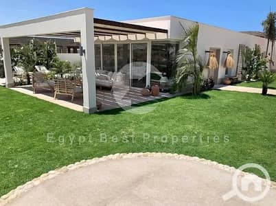 SEA VIEW Chalet with only 5% Down payment Old Price and Limited offer