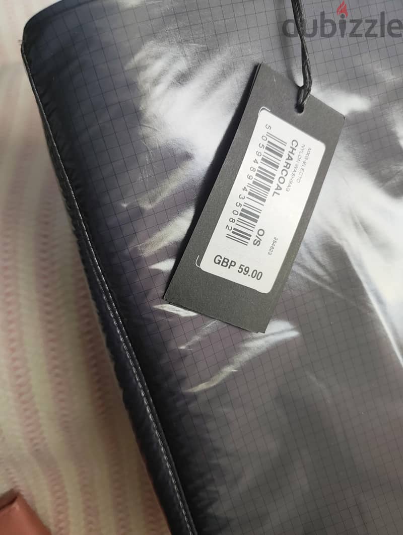 Ted Baker Toiletry Bag 3