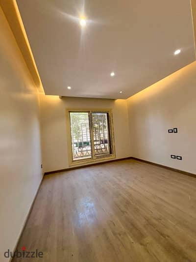 شقة للبيع بالمطبخ فى الخمائل الشيخ زايد متشطبه ارضى بجاردن Apartment for sale - El khamayel Compound El Sheikh Zayed Fully Finished