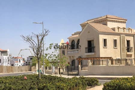 فيلا للبيع في اميز موقع في العاصمه الاداريه مع طلعت مصطفي مشروع سيليا فيلا مستقله مساحه كبيره نمودج B استلام فوري جاهز للمعاينه في اى وقت اوفر بسيط