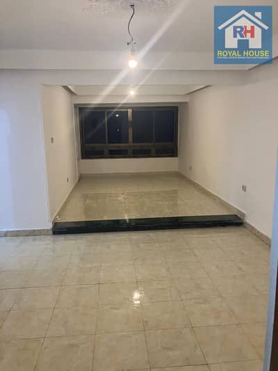 Apartment for sale, 120 sq m, on Mustafa Pasha Street, off Tuman Bay, near Suez Bridge and Zeitoun Police Station.