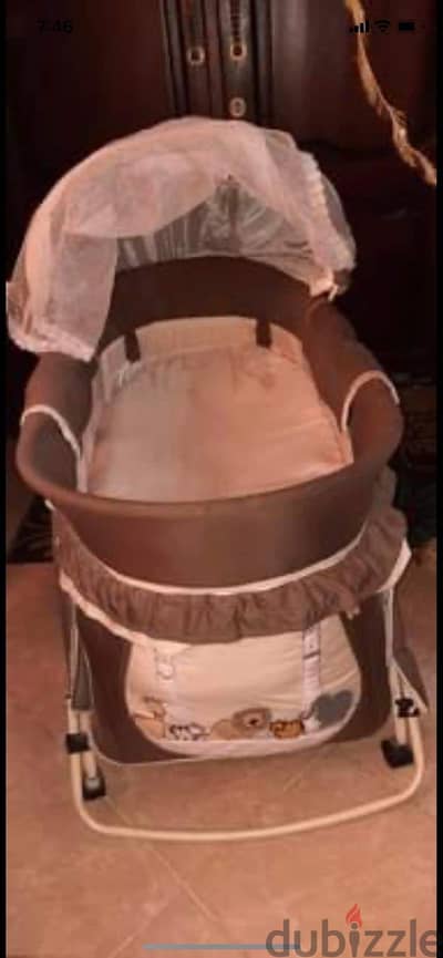 سرير اطفال petit bebe