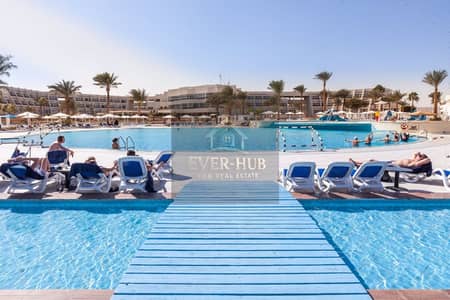 فرصة استثمار فندقي داخل كمبوند مينوركا نيو زايد بإدارة Azura Hotels بعائد سنوي يبدأ من 450 ألف جنيه كحد أدنى، مقدم 10% وتقسيط حتى 10 سنوات