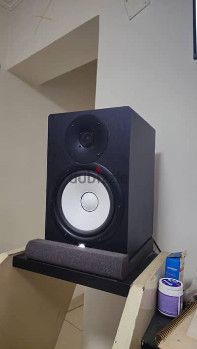 Yamaha Sound Monitors HS8I