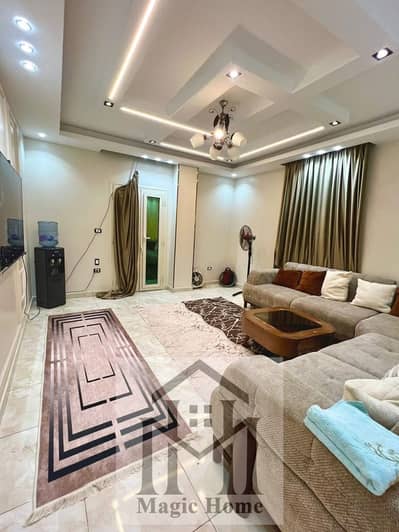 Hot Deal! 150m² Full Corner Apartment near Al-Lebeini Haram – All Utilities Connected