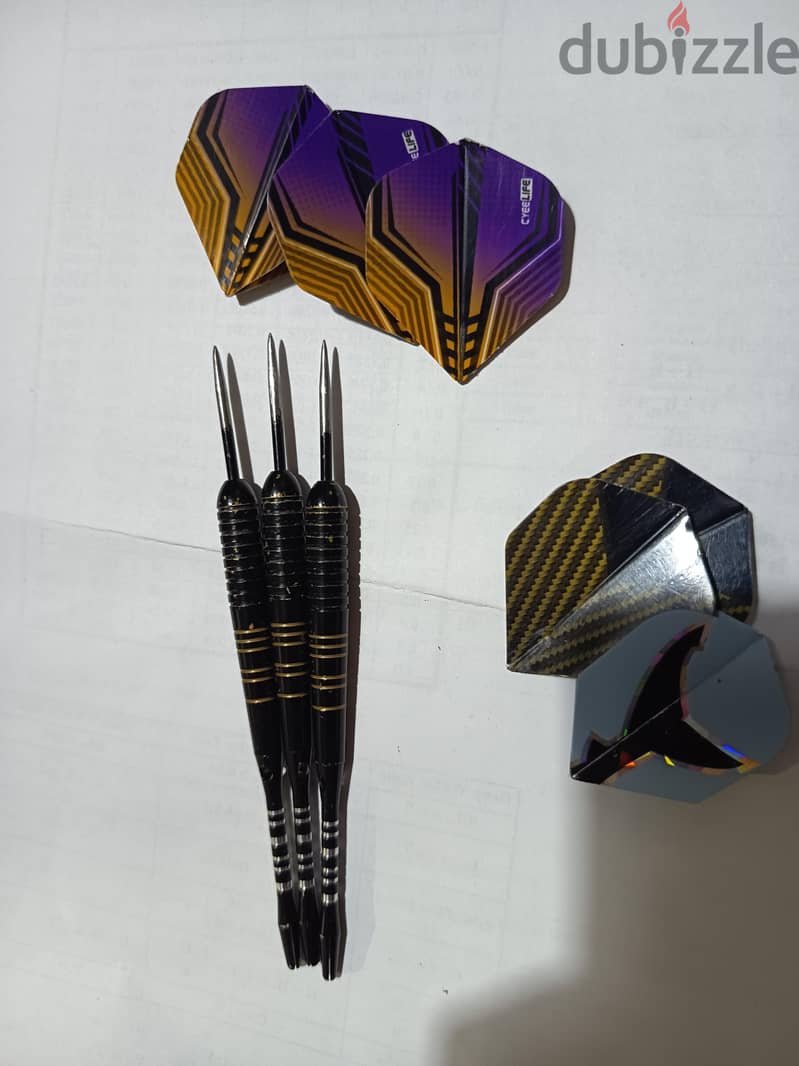 Dart with accessories 1