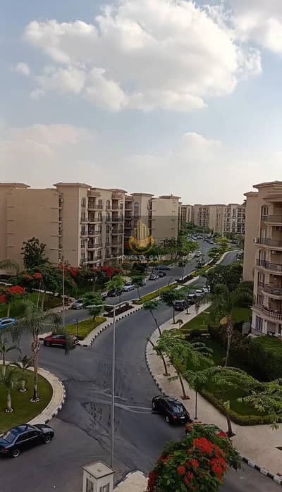 Apartment for Sale in Rehab 2 – Phase 9  Area: 99 SQM 5th Floor Elevator Available  Prime location close to all services and amenities.  Practical lay