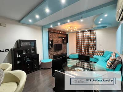 شقه مفروش للايجار في مدينه الرحاب القاهره الجديده بجوار السوق القديم و الفود كورد new cairo el rehab city