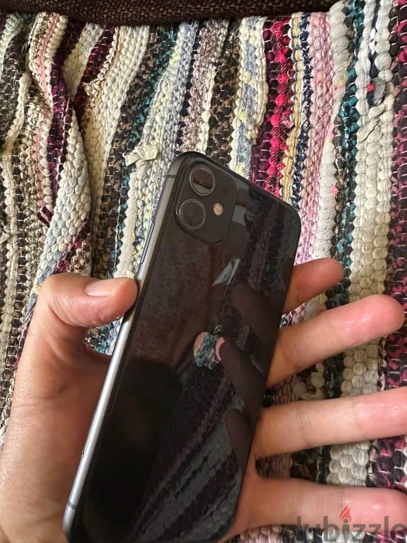Apple - iPhone 11 3