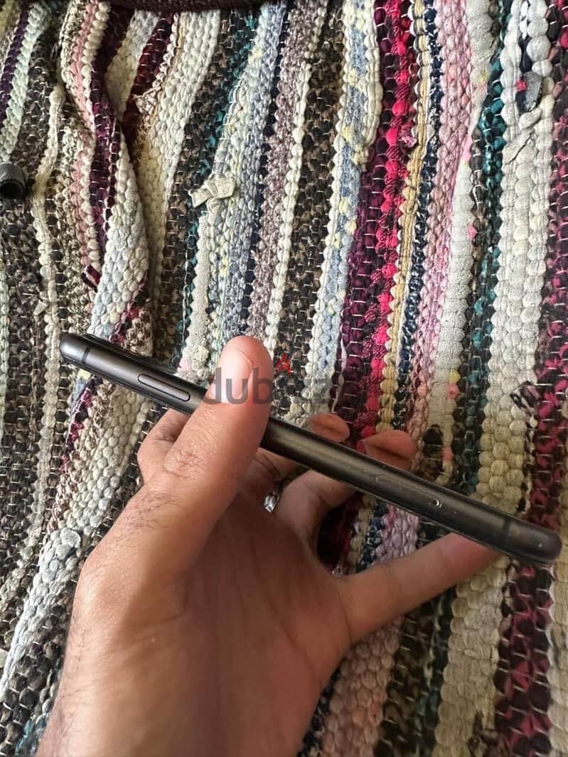 Apple - iPhone 11 4