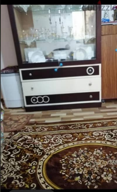 نيش  ب3وحدات ادراج. . حاله جيده لدواعي التغير