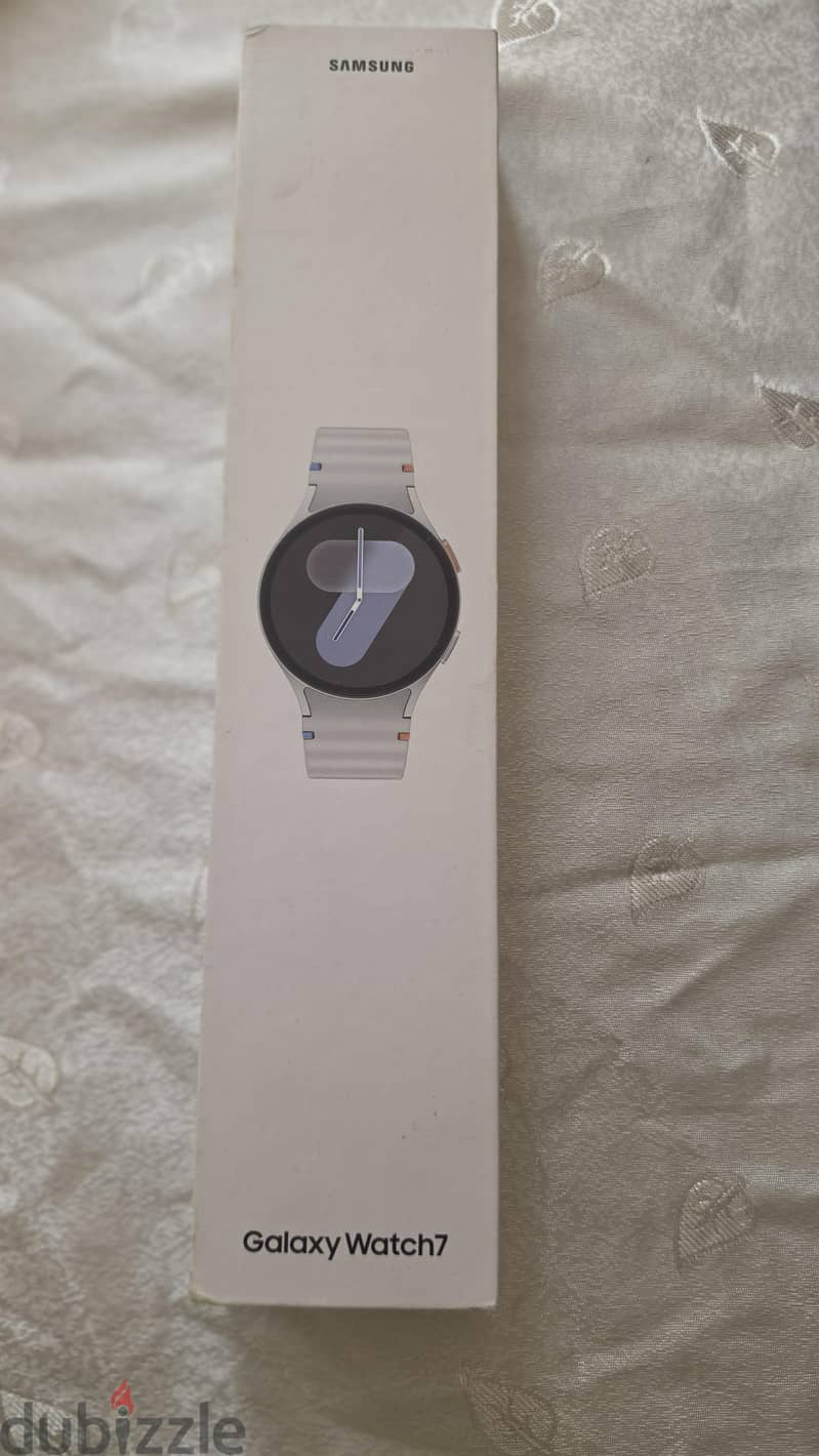 Samsung watch 7 never used 2