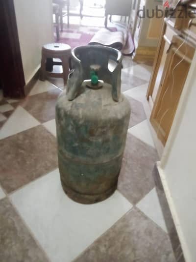 2 أنبوبة بوتاجاز