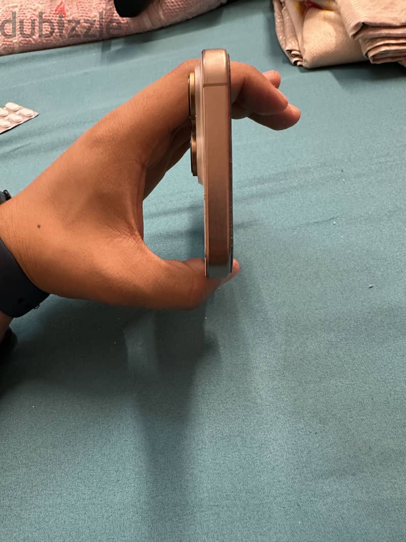 Apple - iPhone 16 Pro Max 2