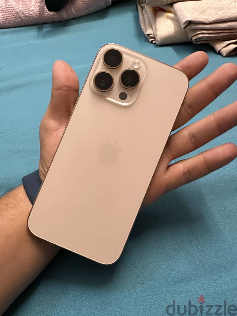 Apple - iPhone 16 Pro Max 5