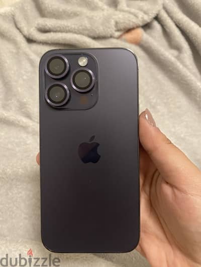 آبل - آيفون 14 برو