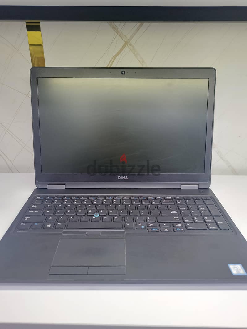 Dell ltitude E5570 1