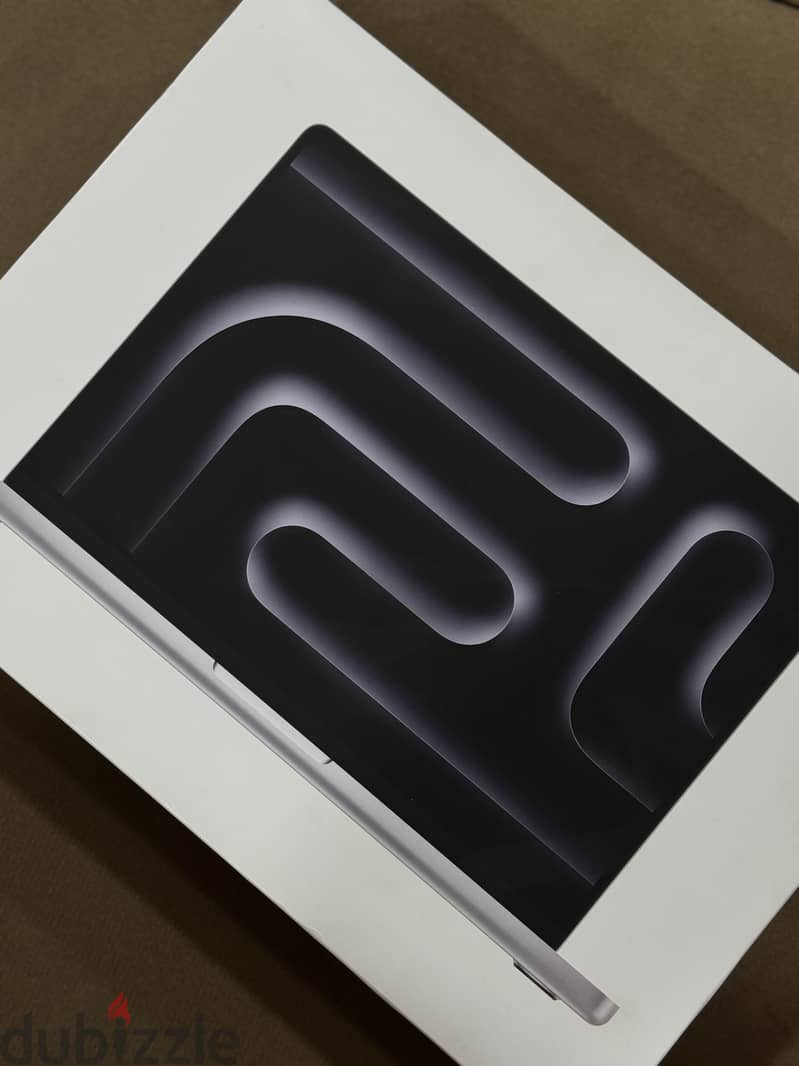MacBook Pro M5 Max Chip 2