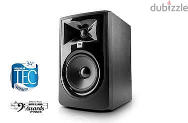 JBL LSR 305