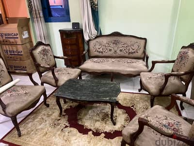صالون خشب زان شيك بحالة ممتازة