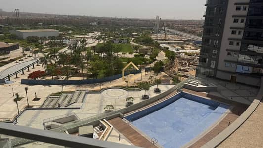 شقة للإيجار بأبراج زيد الشيخ زايد موقع مميز
