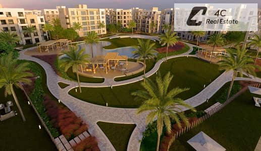 باقل من سعر الماركت شقة ريسيل لسرعه البيع في District 5 Marakez  التجمع الخامس open view landscape Clubhouse View بتقسيمه مميزة  بمقدم و تكمله اقساط