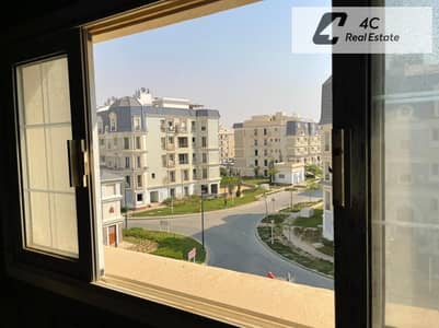216m² resale apartment, immediate occupancy in Mountain View Hyde Park, Fifth Settlement, lowest total price in the market, with a distinctive layout,
