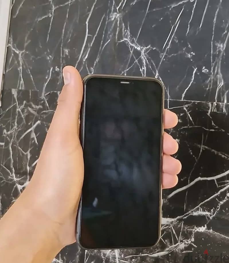 Apple - iPhone 11 3
