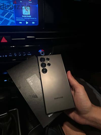 samsung s24 ultra used like new