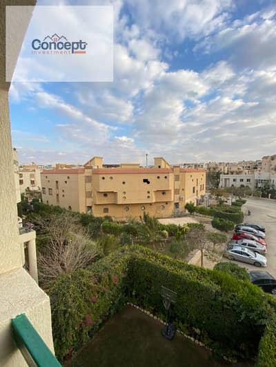 تريبلكس فاخر مفروش بالتكيفات للبيع 262م بكمبوند زيزينيا التجمع الخامس| روف بإطلالة بانورامية | بجوار الجامعة الأمريكية