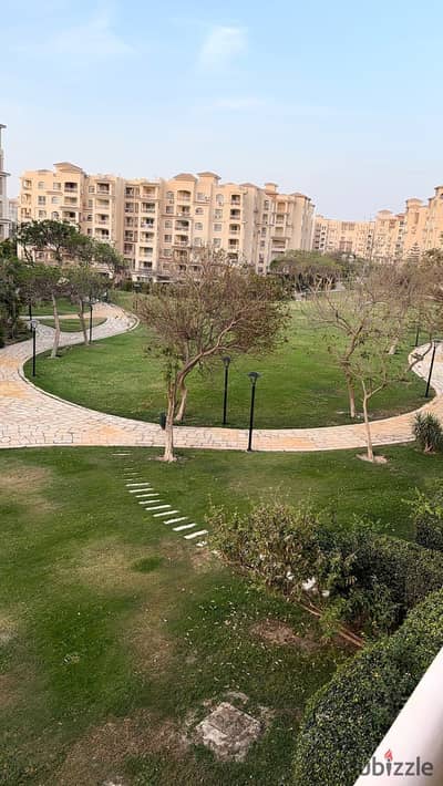 For sale in Madinaty, cash only: Apartment model 400, ultra-super-lux finishing, wide garden view, at a very special price.