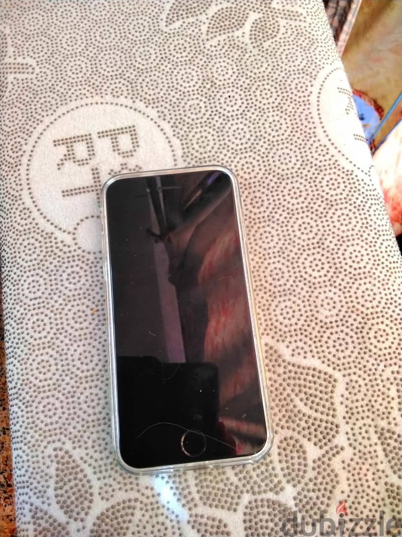 iPhone SE2020 1