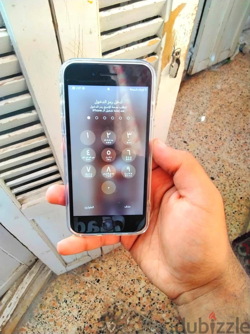 iPhone SE2020 3