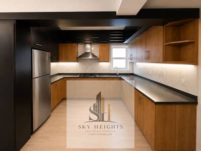 Apartment for sale with ultra-super-lux finishing, model 131 sq m, converted to 2 bedrooms and 2 bathrooms, near Avenue Mall, Rehab 2, fifth floor, se