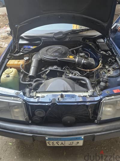 Mercedes-Benz E200 1988