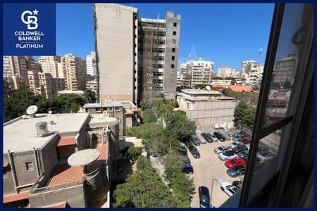 Furnished apartment for rent, 120 m², Kafr Abdo - at a price of (20,000 EGP/month) - Super Lux finishing - Air-conditioned.
