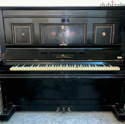 Piano antique