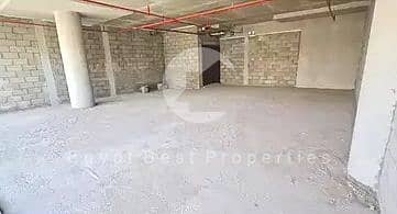 Shop 115m Directly in front of AUC for Sale in Golden Gate Mall