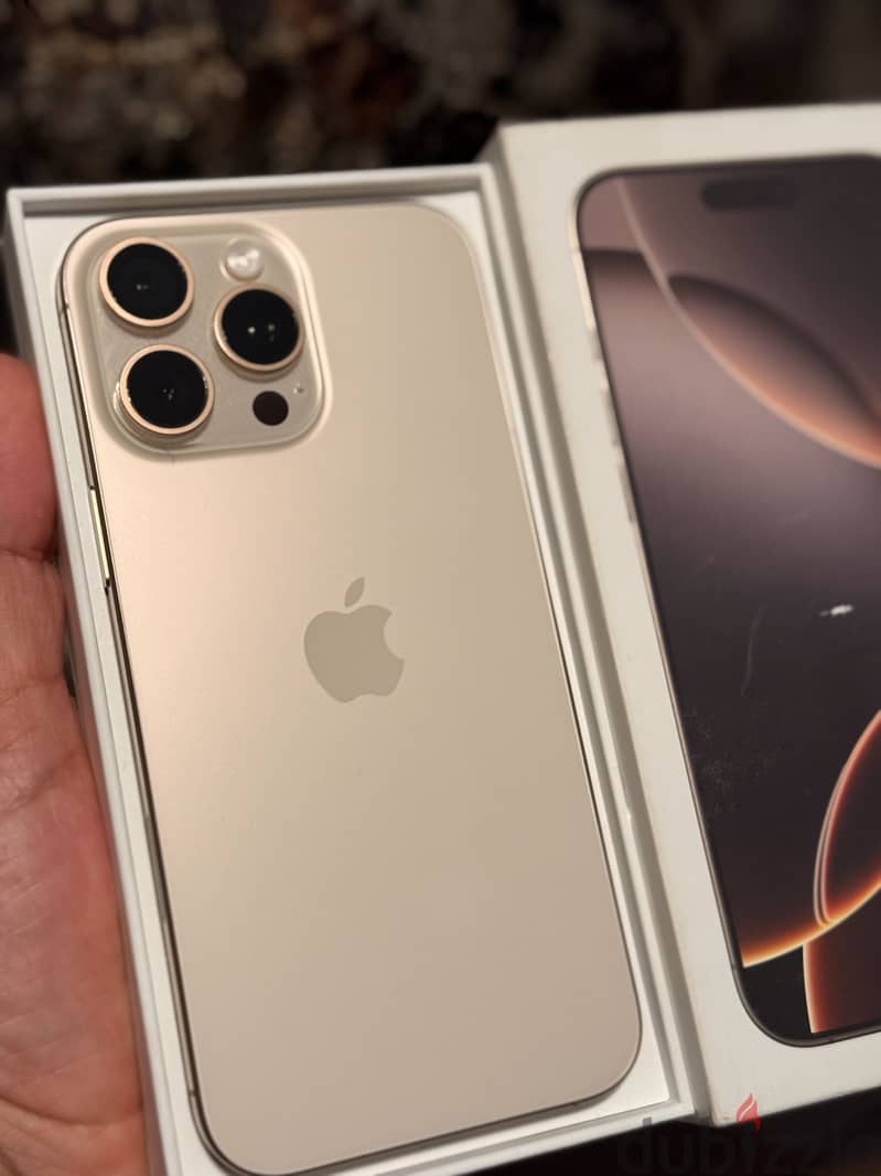 Apple - iPhone 16 Pro Max 2