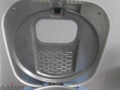 قلايه  زيت كهربائيه ميانتا  كسر زيرو استعمال مرتين سعه 1كجم 1600w