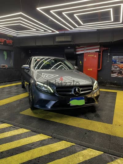 Mercedes-Benz C200 2019