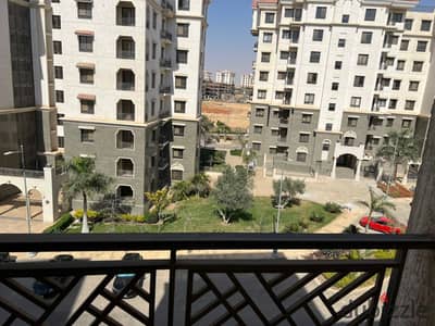 لسرعه البيع تم تخفيض السعر شقة ١٦٠ م 3 غرف للبيع كمبوند سليا موقع مميز اول سكن