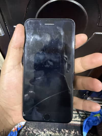 آبل - آيفون 7 بلس