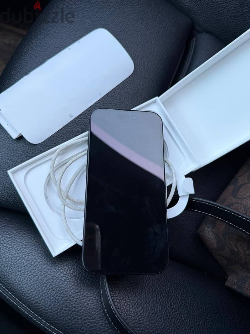 Apple - iPhone 16 1