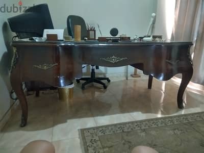مكتب  مدير عام وخزانة مستندات من خشب الزان والقشرة موجنه بنى اللون