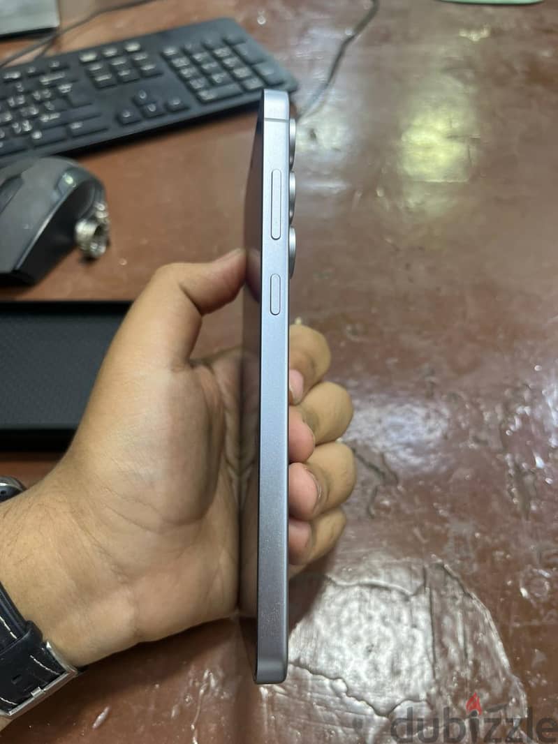 Samsung s25FE 1