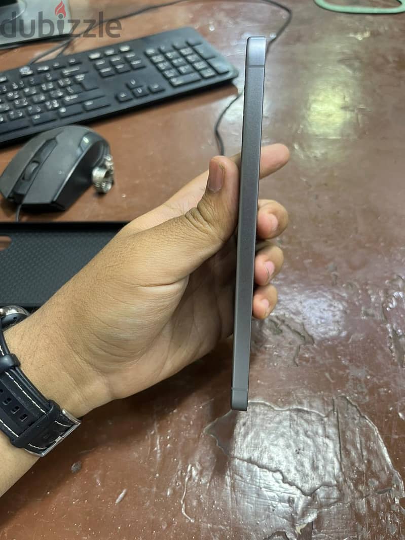 Samsung s25FE 5