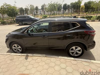 Nissan Qashqai 2021