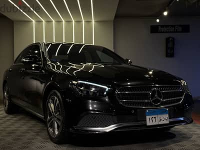 Mercedes Benz E200