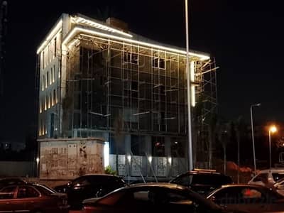 مبنى اداري 2600 متر للبيع بالتقسيط استلام فوري في التجمع الخامس